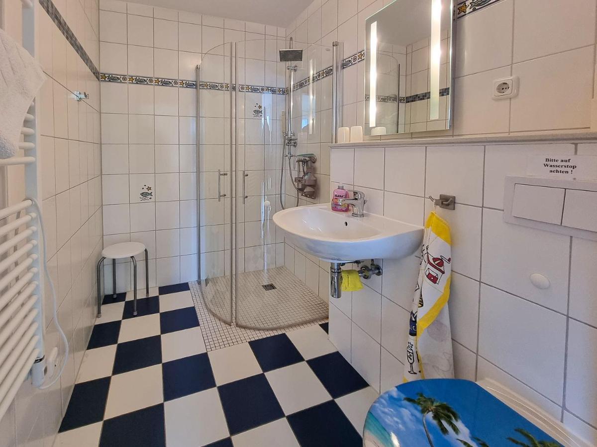 Ferienhaus "Zum Kreideblick" Sassnitz Extérieur photo